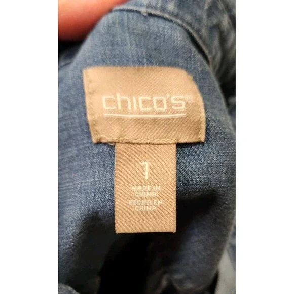 Chicos Denim Tunic Short Sleeve Size 1 Medium Blue Collared - Picture 5 of 8